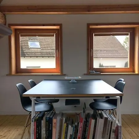 Maisontte In Ehemaliger Scheune Nicht Fuer Montageteams Geeignet דירה *